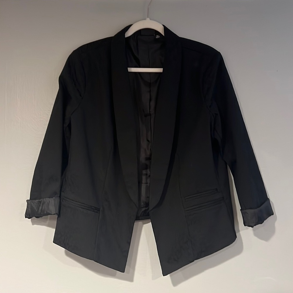 ANA Like New Leopard Pattern Jacquard Blazer